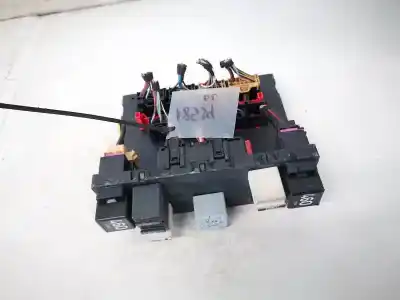 İkinci el araba yedek parçası KONFOR MODÜLÜ için VOLKSWAGEN TOURAN (1T2)  OEM IAM referansları 3C0937049E  