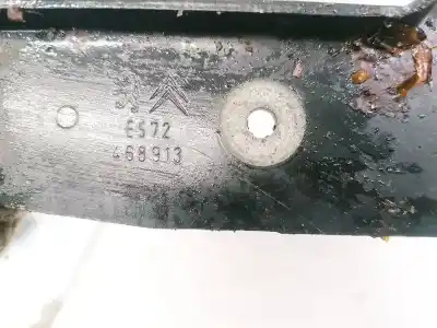 Second-hand car spare part bonnet hinge for citroen c4 i (lc_) 2.0 hdi oem iam references es72  468913 Second-hand car spare part bonnet hinge for citroen c4 i (lc_) 2.0 hdi oem iam references es72  468913