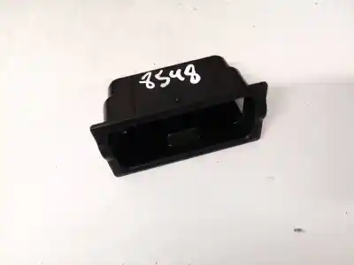 Pezzo di ricambio per auto di seconda mano Portacenere per OPEL VECTRA C (Z02) 2.2 DTI 16V (F69) Riferimenti OEM IAM 24443186  