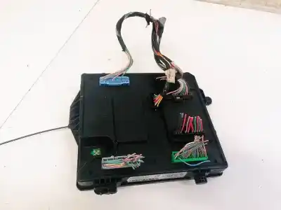 Peça sobressalente para automóvel em segunda mão módulo de confort / bsi /bcm por renault megane 1.5 dci k9k j8 referências oem iam 284b12041r