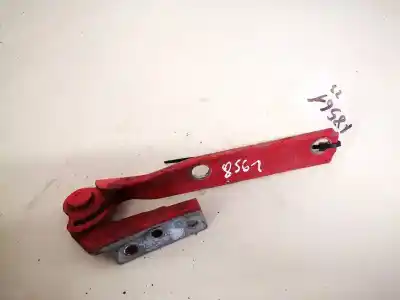 Second-hand car spare part bonnet hinge for audi a4 avant (b5) 1.9 tdi oem iam references 8d0823301