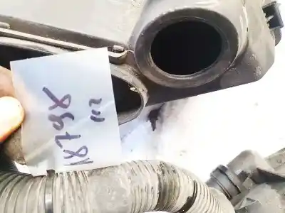 Автозапчасти б/у поддержка воздушного фильтра за audi a6 c6 (4f2) 2.4 ссылки oem iam 4f0133835d  