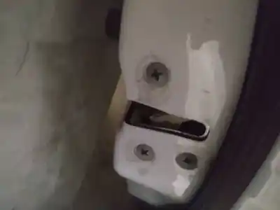 Автозапчасти б/у замок передней правой двери за subaru legacy v (bm) 2.0 d awd (bmd) ссылки oem iam 