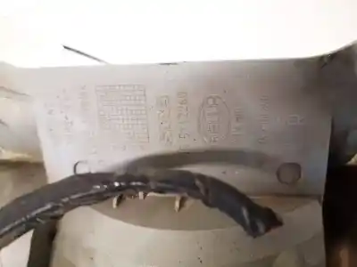 Автозапчасти б/у правый задний фонарь за saab 9-5 (ys3e) 2.2 tid ссылки oem iam 5142260  