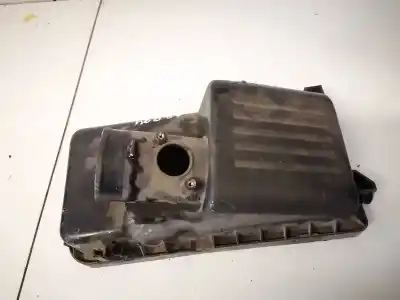 Pezzo di ricambio per auto di seconda mano supporto filtro aria per toyota corolla (e11) 2.0 d-4d linea sol riferimenti oem iam 