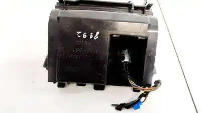 Second-hand car spare part ashtray for mercedes-benz w203, 2000.05 - 2004.02 c 200 cdi 75kw 2001.02 - 2007.02 oem iam references a2036805250  a2036804750