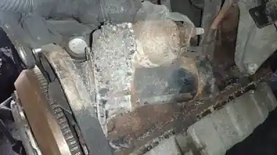 Peça sobressalente para automóvel em segunda mão motor de arranque por opel meriva 1.6 16v referências oem iam d6ra163