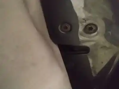 Pezzo di ricambio per auto di seconda mano serratura porta anteriore destra per volvo v50 (545) 2.0 d riferimenti oem iam 