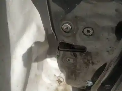 Pezzo di ricambio per auto di seconda mano serratura porta anteriore destra per volvo v50 (545) 2.0 d riferimenti oem iam 