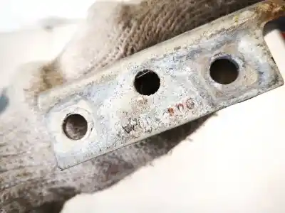 Second-hand car spare part bonnet hinge for volkswagen passat variant (3b5) 1.9 tdi oem iam references 3b0823302a  