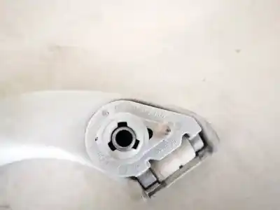 Автозапчасти б/у потолочная ручка за volkswagen passat variant (3b5) 1.9 tdi ссылки oem iam 3b0857607  