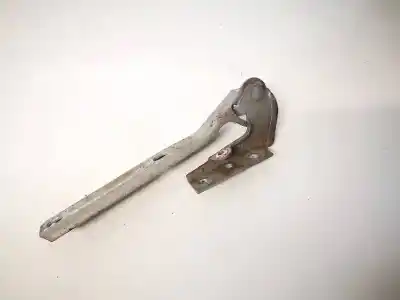 Second-hand car spare part bonnet hinge for audi a4 avant (b5) 1.9 tdi oem iam references 3b0823301  