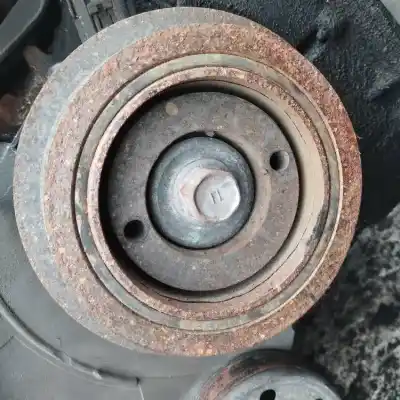 Peça sobressalente para automóvel em segunda mão polia do virabrequim por toyota corolla (e12) 2.0 d-4d linea luna berlina referências oem iam 