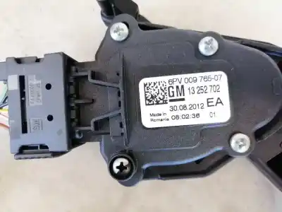 Автозапчастина б/у педаль акселератора для opel astra j lim. 1.7 16v cdti посилання на oem iam 13252702  