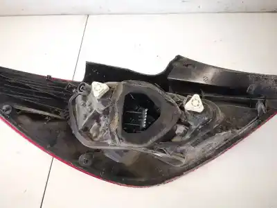 Автозапчасти б/у правый задний фонарь за opel corsa c 1.2 16v cat (z 12 xep / lb4) ссылки oem iam 89392996  89037877a