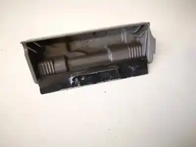 Peça sobressalente para automóvel em segunda mão cinzeiro por opel omega b 2.0 16v cat (x 20 xev / l34) referências oem iam gm182