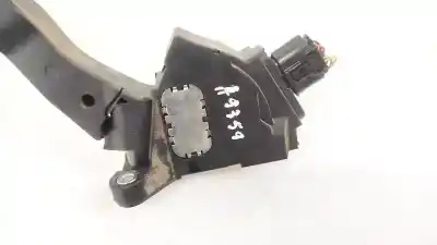 Second-hand car spare part accelerator pedal for toyota auris, i e15 2006.10 - 2012.10 2.0l 93kw d-4d 2006.10 - 2012.10 oem iam references 7811002020  78110-02020, 48942336575