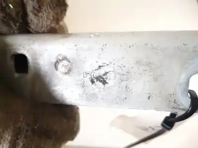 Автозапчасти б/у петля капота за volkswagen passat variant (3c5) 1.9 tdi ссылки oem iam 3c0823301d  