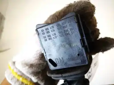 Peça sobressalente para automóvel em segunda mão comutador de limpa vidros por opel meriva b 1.7 16v cdti referências oem iam 09185413  09185414, 09185415