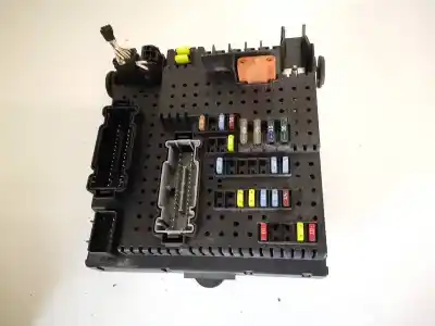 Peça sobressalente para automóvel em segunda mão módulo de confort / bsi /bcm por volvo xc90 2.4 diesel cat referências oem iam 30728512