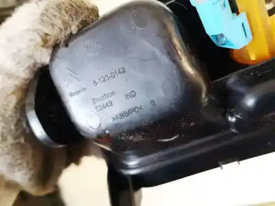 Автозапчасти б/у пепельница за citroen c5, ii 2008.02 - 2011.01 2.0 hdi 103kw 2009.04 - 2011.01 ссылки oem iam 81230142  8-123-0142