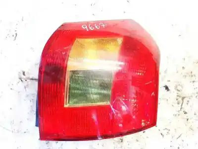 Peça sobressalente para automóvel em segunda mão farolim traseiro direito por toyota corolla (e12) 2.0 d-4d linea luna berlina referências oem iam 