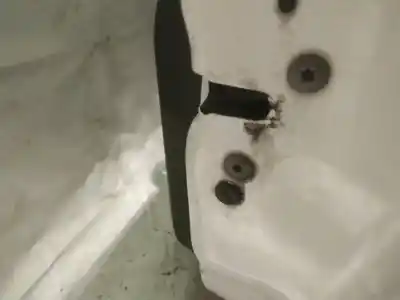 Peça sobressalente para automóvel em segunda mão fechadura da porta dianteira direita por citroen berlingo cuadro 1.6 16v hdi referências oem iam 