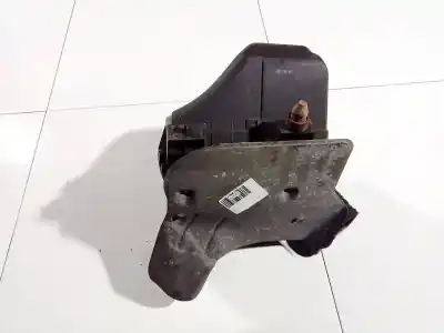 Автозапчасти б/у поддержка воздушного фильтра за audi a4 avant (b5) 1.8 ссылки oem iam   
