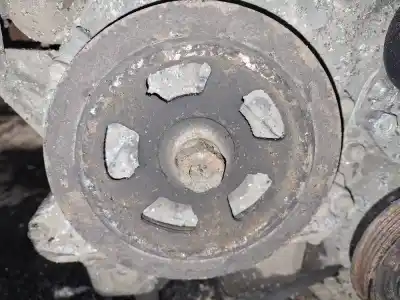Pezzo di ricambio per auto di seconda mano puleggia dell albero motore per hyundai i30 1.6 crdi cat riferimenti oem iam 