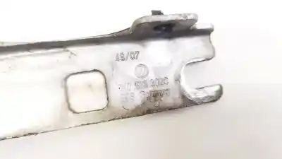 Автозапчасти б/у петля капота за volkswagen golf v variant (1k5) 1.9 tdi ссылки oem iam 1k0823302c  