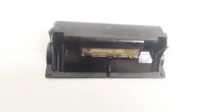 Автозапчастина б/у попільничка для audi a4 avant (8e) 2.7 tdi (dpf) посилання на oem iam 8e0857989b  