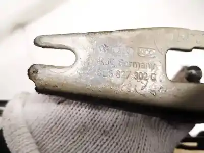 Автозапчастина б/у петля капота для audi a4 avant (8e) 2.7 tdi (dpf) посилання на oem iam 8e5827302c  