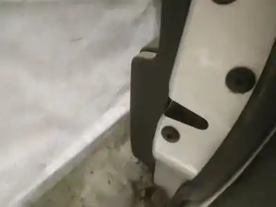 Pezzo di ricambio per auto di seconda mano Serratura Porta Anteriore Destra per VOLKSWAGEN GOLF V VARIANT (1K5) 1.9 TDI Riferimenti OEM IAM   