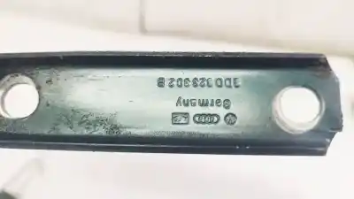 Автозапчастина б/у петля капота для audi a4 avant (b5) 1.8 посилання на oem iam 8d0823302b  