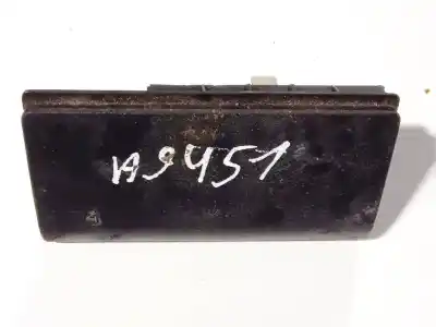 Pezzo di ricambio per auto di seconda mano Portacenere per AUDI A4 AVANT (B5) 1.8 Riferimenti OEM IAM 8D0857961  