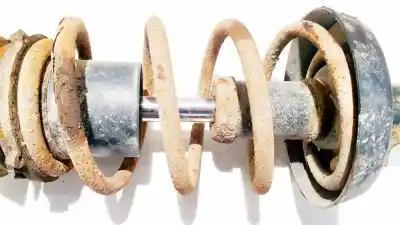 Second-hand car spare part shock absorber spring for opel astra g caravan 1.7 16v dti cat (y 17 dt / lr6) oem iam references   