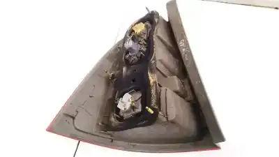 Second-hand car spare part right tailgate light for toyota corolla (e11) 2.0 d-4d linea sol oem iam references   