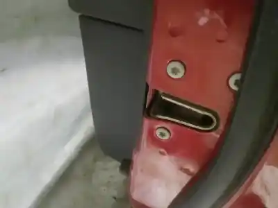 Автозапчасти б/у замок передней правой двери за DODGE JOURNEY 2.0 16V CRD CAT ссылки OEM IAM   