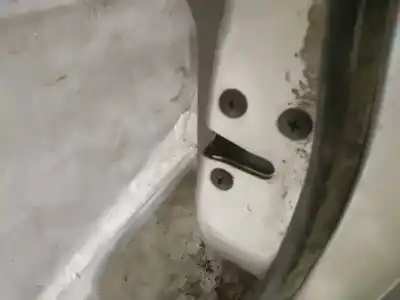 Peça sobressalente para automóvel em segunda mão fechadura da porta dianteira direita por kia sorento 2.5 crdi ex referências oem iam   