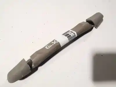 Second-hand car spare part roof handle for kia sorento 2.5 crdi ex oem iam references 