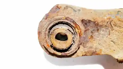 Peça sobressalente para automóvel em segunda mão braço de suspensão superior traseiro esquerdo por jeep patriot 2.0 crd cat referências oem iam   