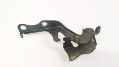 Pièce détachée automobile d'occasion charnière de capot pour toyota corolla verso (r1) 2.2 d-4d sport références oem iam 