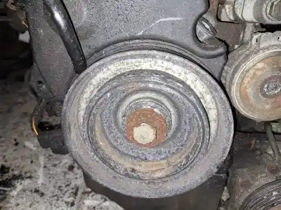 Pezzo di ricambio per auto di seconda mano puleggia dell albero motore per volvo v50 (545) 2.0 d riferimenti oem iam 