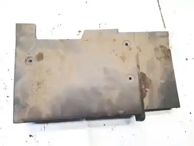 Pezzo di ricambio per auto di seconda mano plastica per toyota avensis wagon (t25) 2.0 d-4d executive riferimenti oem iam 8680420011