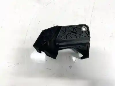 Pezzo di ricambio per auto di seconda mano plastica per volvo v50 (545) 2.0 d riferimenti oem iam 30681386  