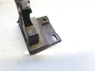 Pezzo di ricambio per auto di seconda mano plastica per toyota avensis wagon (t25) 2.0 d-4d executive riferimenti oem iam 