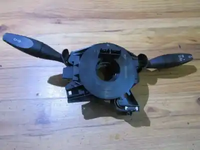 Peça sobressalente para automóvel em segunda mão comandos de alavanca por ford focus turnier (cb4) 1.6 16v cat referências oem iam 98ag13335ae