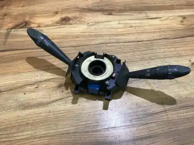 Pezzo di ricambio per auto di seconda mano comando multifunzione per fiat marea weekend (185) 1.9 turbodiesel riferimenti oem iam 