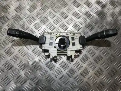 Pezzo di ricambio per auto di seconda mano comando multifunzione per kia cerato 2.0 ex crdi familiar riferimenti oem iam 4813a3