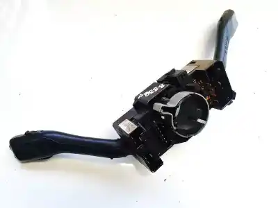 Second-hand car spare part multifunction switch for skoda octavia combi (1u5) 1.9 tdi oem iam references 8l0953513g  4b0953503h Second-hand car spare part multifunction switch for skoda octavia combi (1u5) 1.9 tdi oem iam references 8l0953513g  4b0953503h